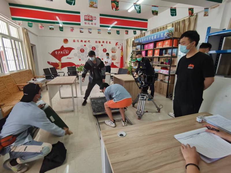 景县广告片拍摄公司：极简主义践行者，少即是多的视觉哲学
